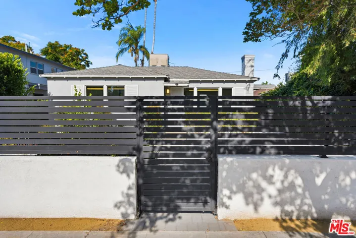 5438 Colfax Avenue, Los Angeles, California 91601