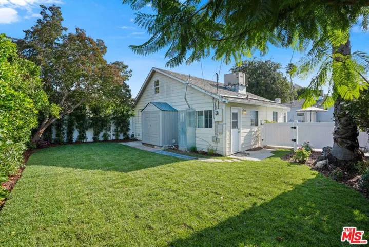 5438 Colfax Avenue, Los Angeles, California 91601