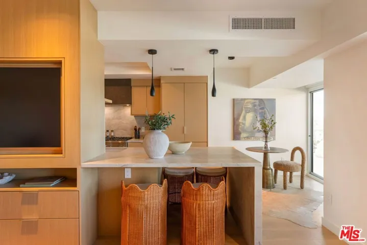 13600 Marina Pointe Drive 604, Marina Del Rey, California 90292