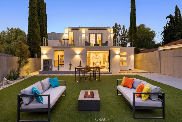 4731 Topanga Canyon Boulevard, Woodland Hills, California 91364