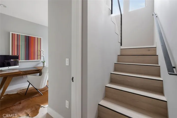 4731 Topanga Canyon Boulevard, Woodland Hills, California 91364