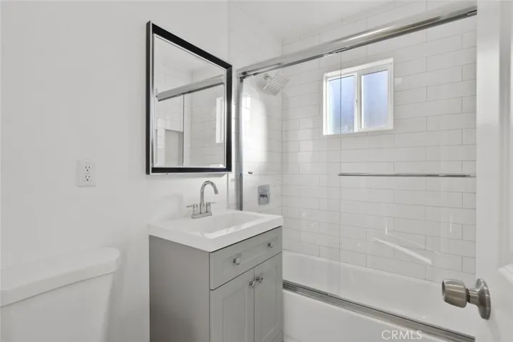 6661 Beck Avenue, North Hollywood, California 91606
