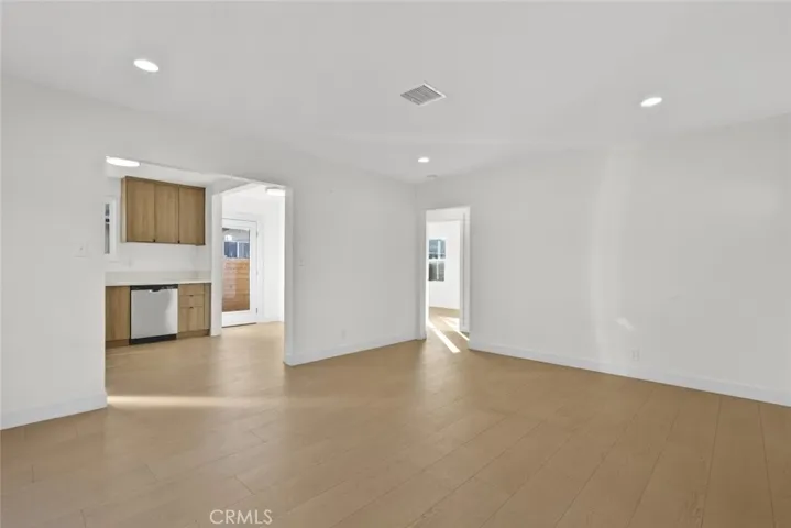 6661 Beck Avenue, North Hollywood, California 91606