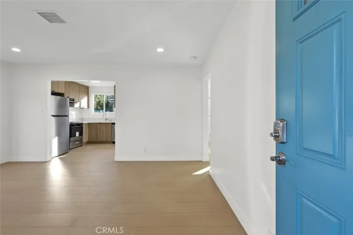 6661 Beck Avenue, North Hollywood, California 91606