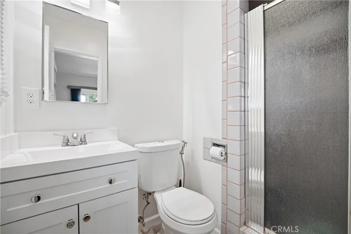 17061 Lorne, Lake Balboa, California 91406