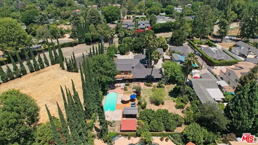 22954 Collins Street, Los Angeles, California 91367