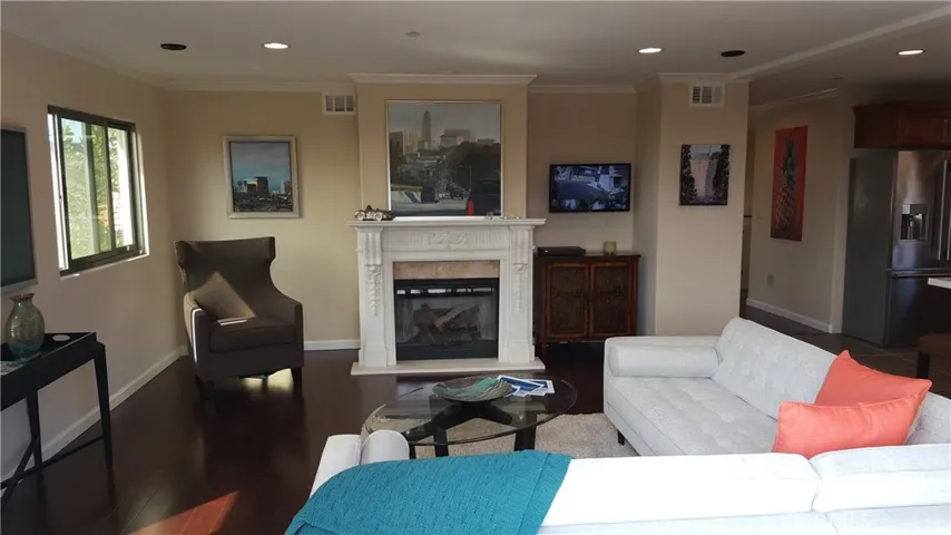 914 17th, Hermosa Beach, California 90254
