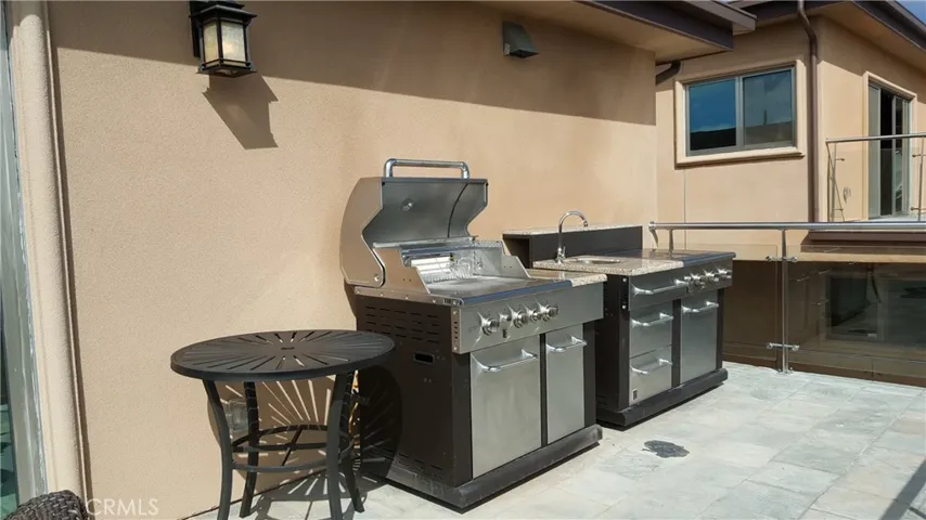 914 17th, Hermosa Beach, California 90254