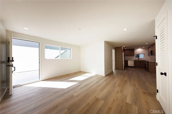 5933 Comey Avenue 3, Los Angeles, California 90034