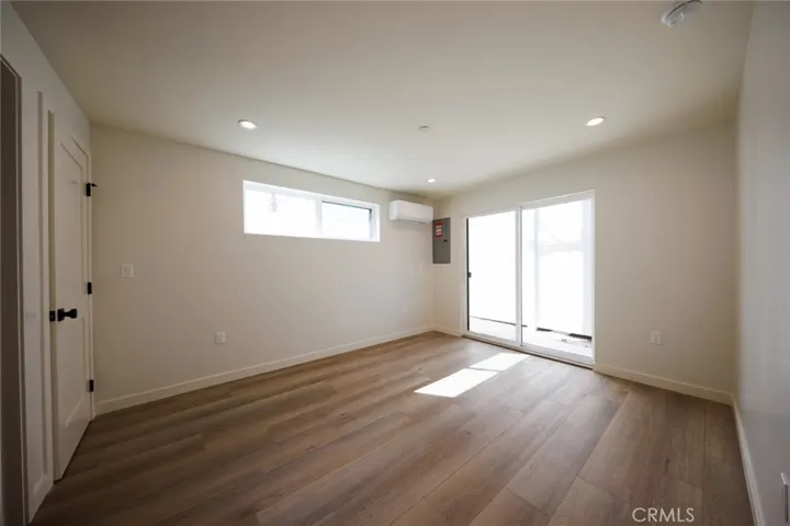 5933 Comey Avenue 3, Los Angeles, California 90034