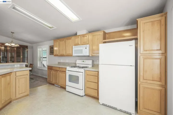 3263 Vineyard Ave. #16, Pleasanton, California 94566