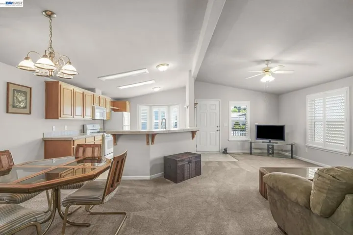 3263 Vineyard Ave. #16, Pleasanton, California 94566