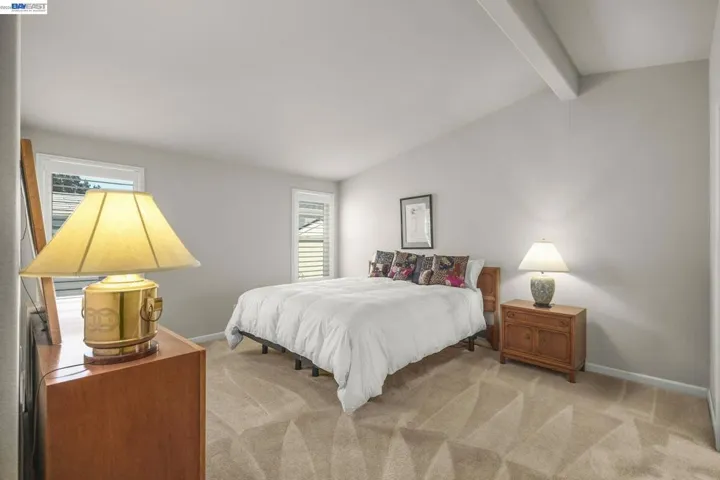 3263 Vineyard Ave. #16, Pleasanton, California 94566