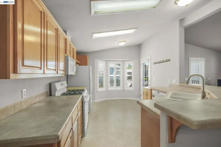 3263 Vineyard Ave. #16, Pleasanton, California 94566
