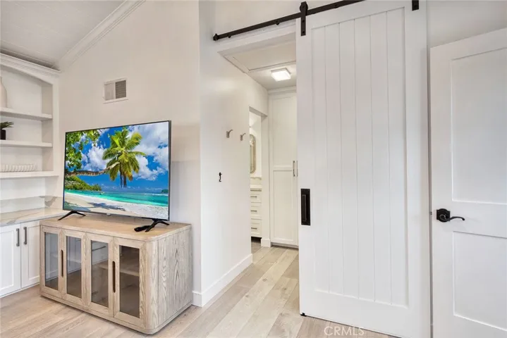 705 Larkspur Avenue, Corona Del Mar, California 92625