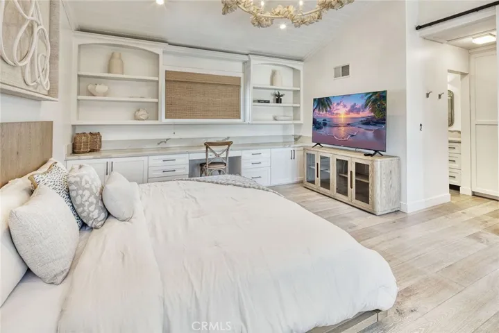 705 Larkspur Avenue, Corona Del Mar, California 92625