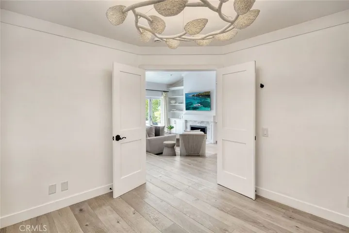 705 Larkspur Avenue, Corona Del Mar, California 92625