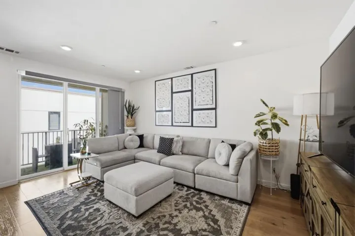 493 Cambridge Street, San Francisco, California 94134