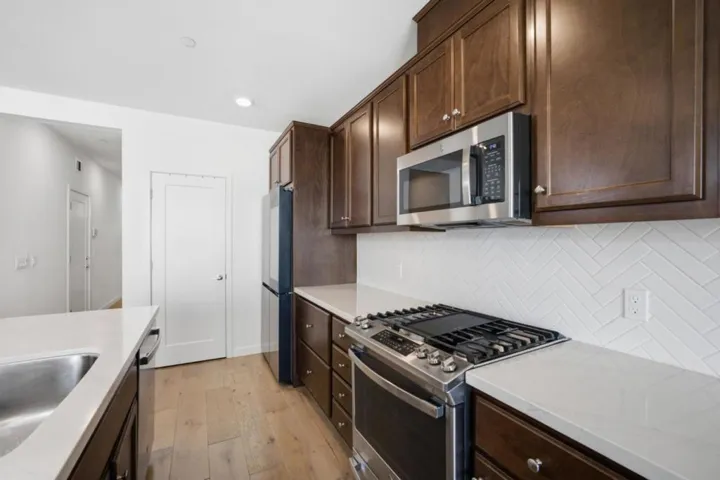 493 Cambridge Street, San Francisco, California 94134