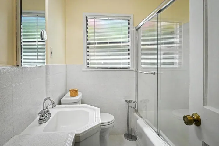 2828 Edison Street 13, San Mateo, California 94403