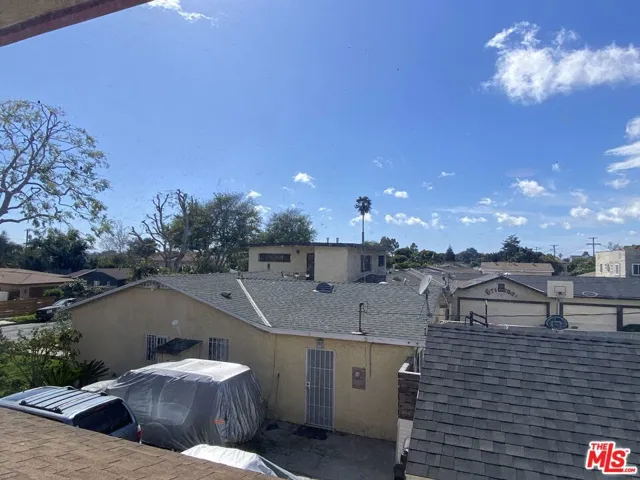545 E Hillsdale Street, Inglewood, California 90302