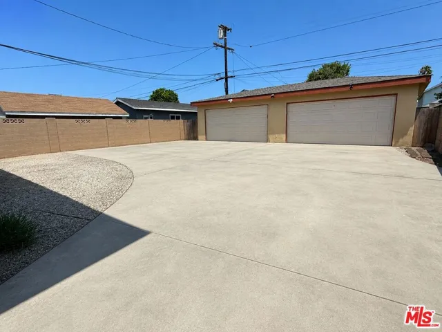 545 E Hillsdale Street, Inglewood, California 90302