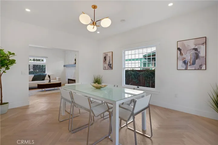 1800 Oxford., Los Angeles, California 90006