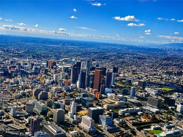 1800 Oxford., Los Angeles, California 90006