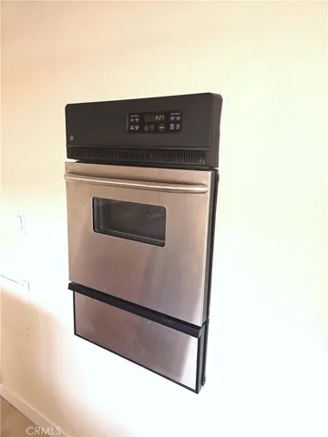 Oven