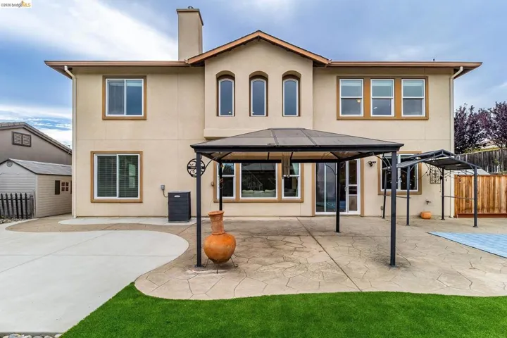 417 Mcallister Drive, Benicia, California 94510
