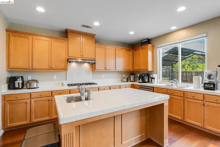 417 Mcallister Drive, Benicia, California 94510