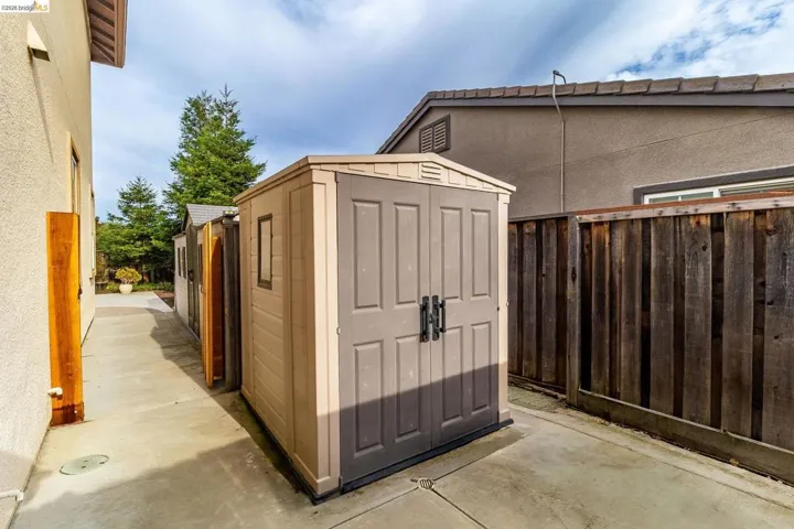 417 Mcallister Drive, Benicia, California 94510