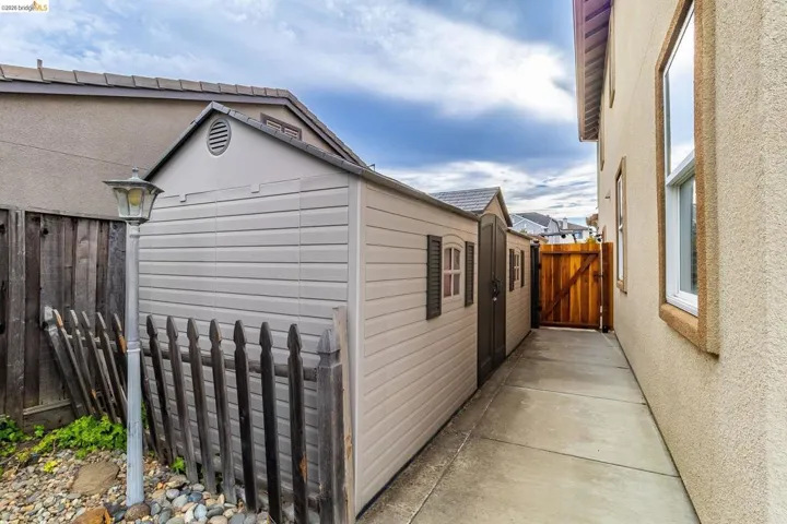 417 Mcallister Drive, Benicia, California 94510