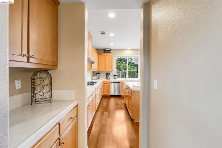 417 Mcallister Drive, Benicia, California 94510