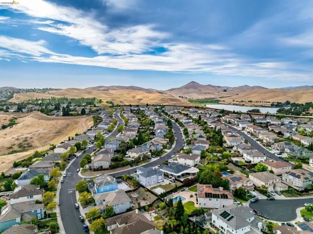 417 Mcallister Drive, Benicia, California 94510