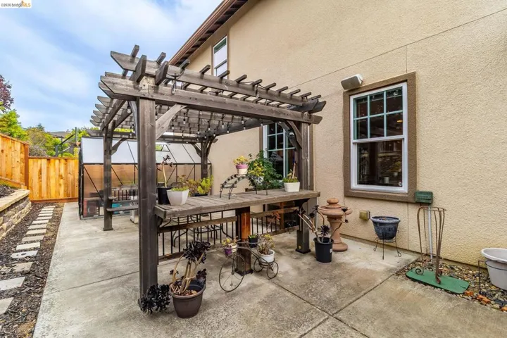 417 Mcallister Drive, Benicia, California 94510