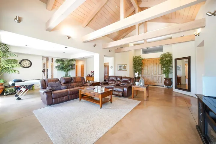 285 87 Penn, Ramona, California 92065