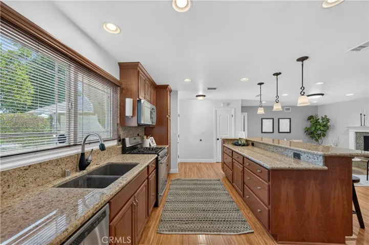 11331 Reagan, Los Alamitos, California 90720