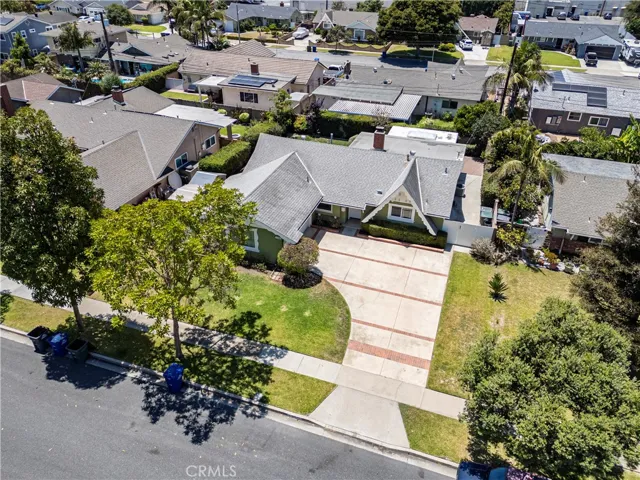 11331 Reagan, Los Alamitos, California 90720