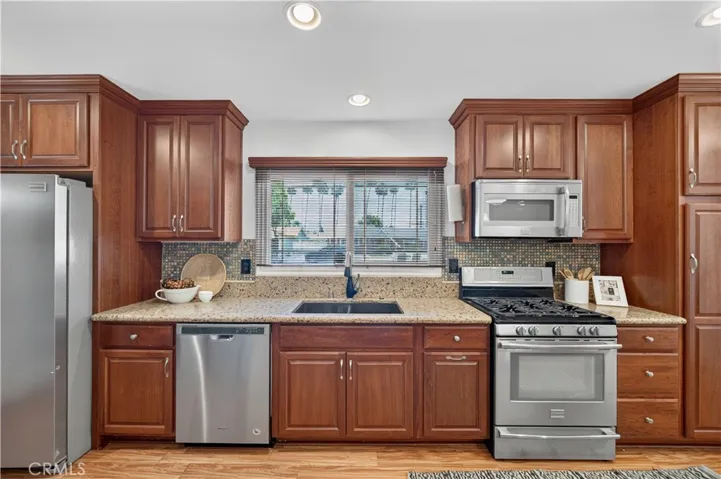 11331 Reagan, Los Alamitos, California 90720