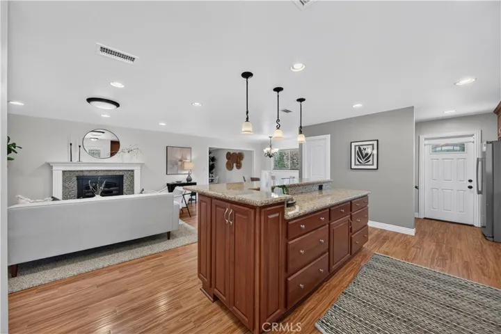 11331 Reagan, Los Alamitos, California 90720