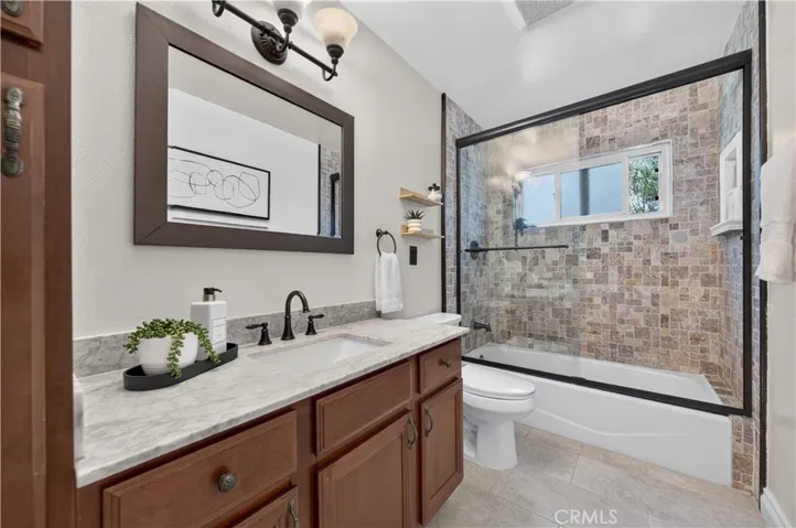 11331 Reagan, Los Alamitos, California 90720