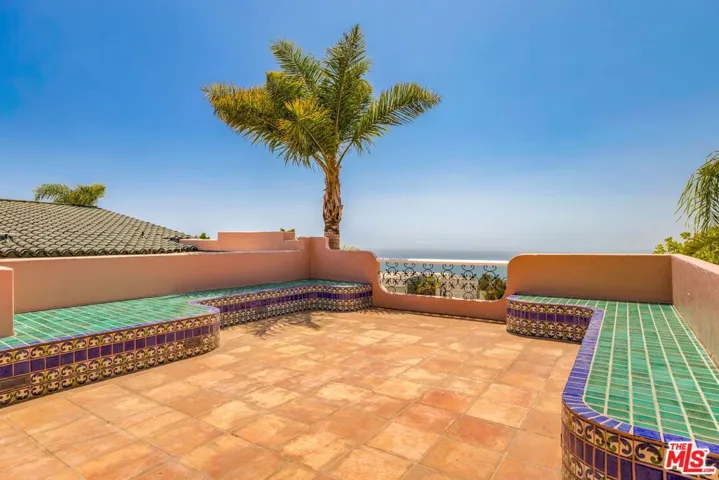 206 Bellino Drive, Los Angeles, California 90272