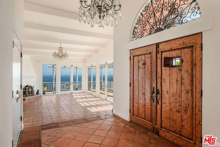 206 Bellino Drive, Los Angeles, California 90272