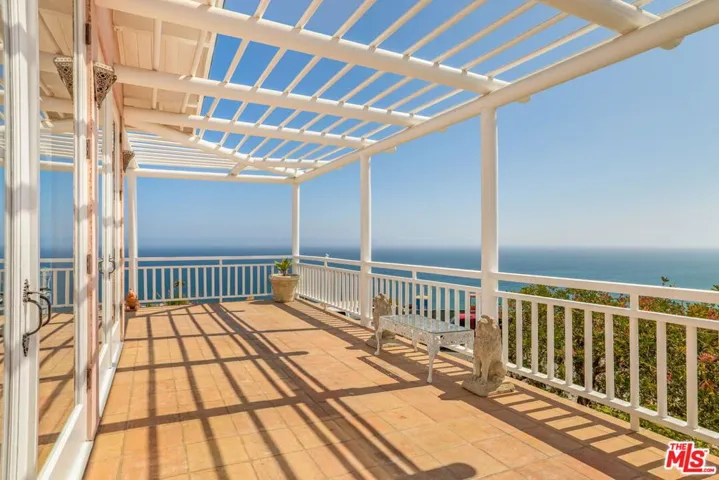 206 Bellino Drive, Los Angeles, California 90272
