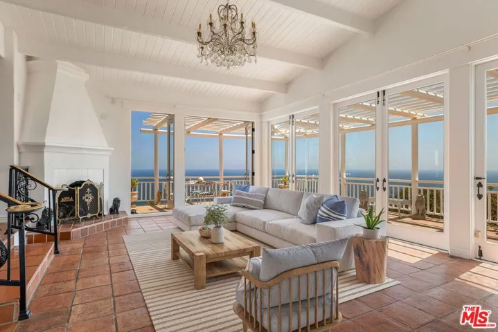 206 Bellino Drive, Los Angeles, California 90272
