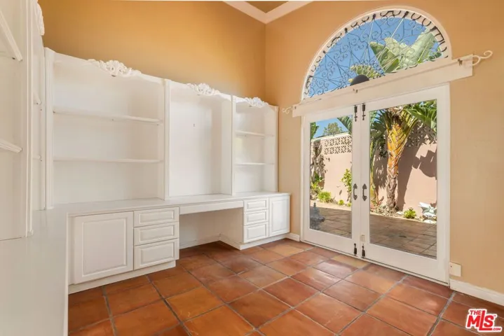 206 Bellino Drive, Los Angeles, California 90272