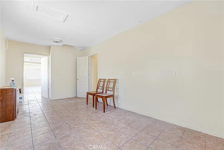 226 W Arbor Vitae, Inglewood, California 90301