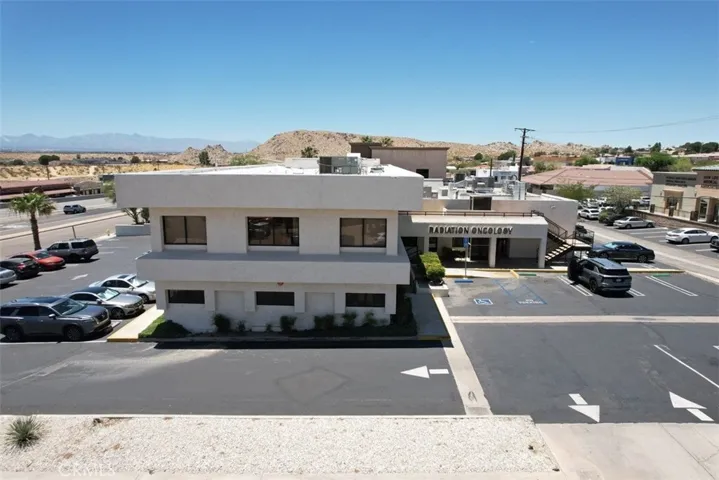18092 Wika 110, Apple Valley, California 92307