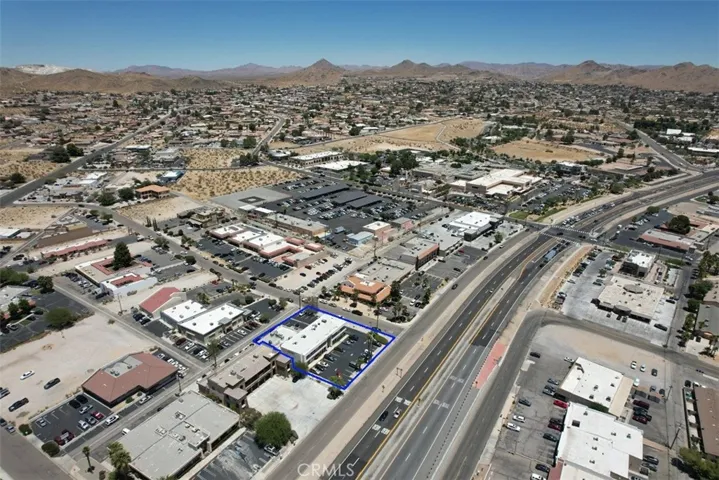 18092 Wika 110, Apple Valley, California 92307